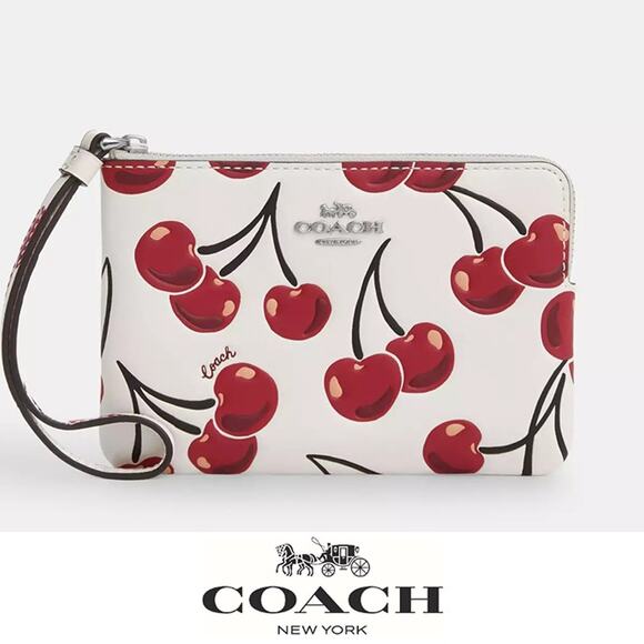 NWT 🍒 Corner Zip Wristlet With Cherry Print - Picture 2 of 13